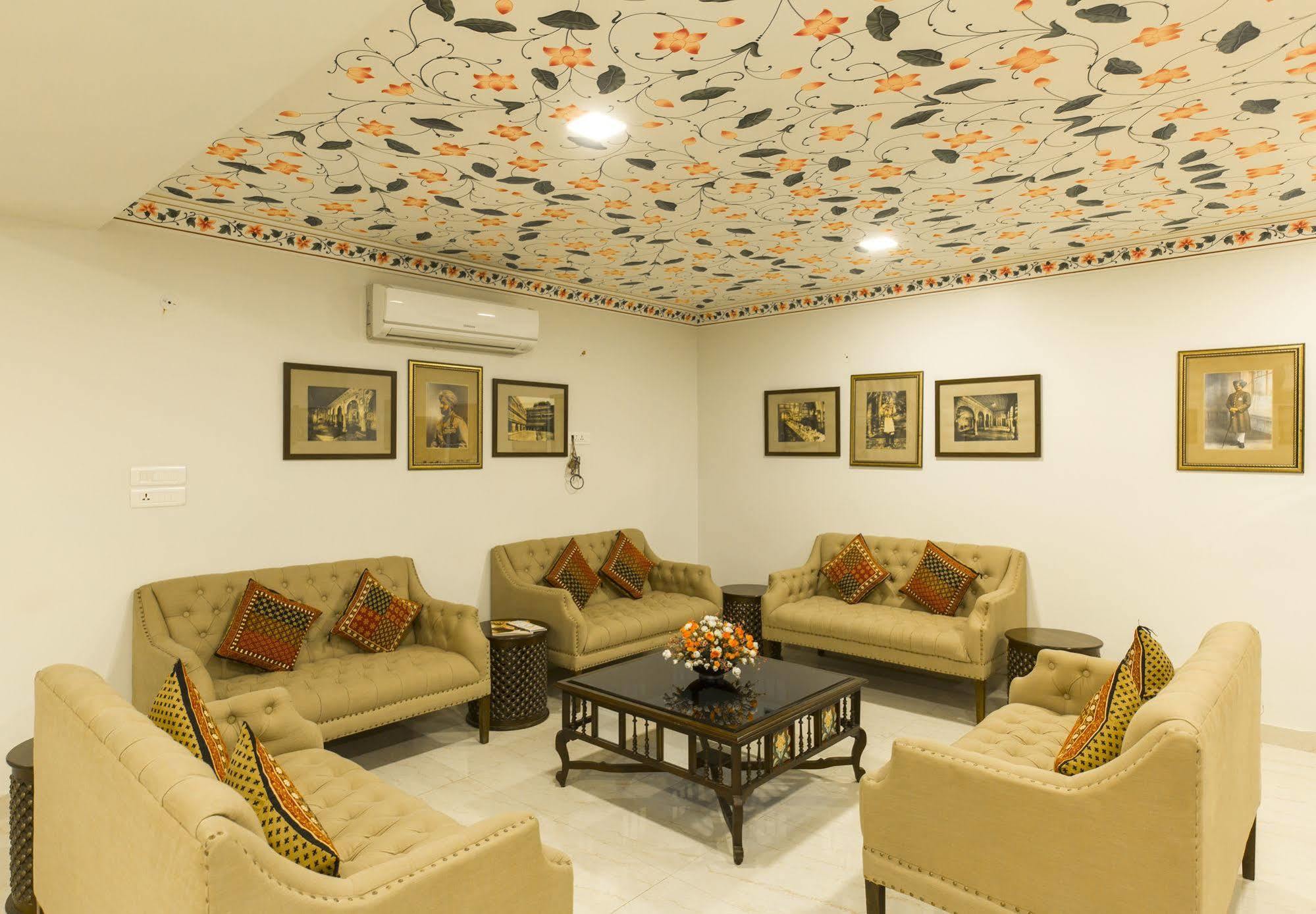 Umaid Residency - A Regal Heritage Home Jaipur Exterior photo